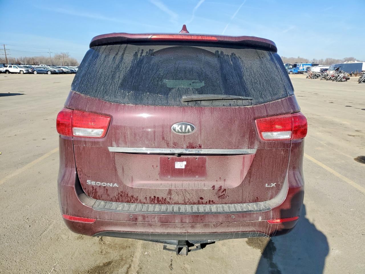 2016 Kia Sedona Lx - Фото 6