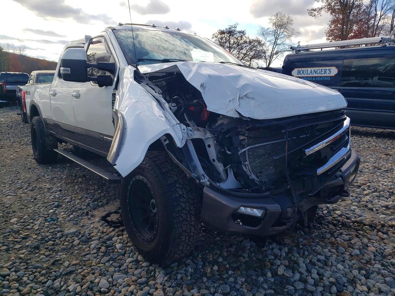 2021 Ford F350 Super Duty - Фото 4