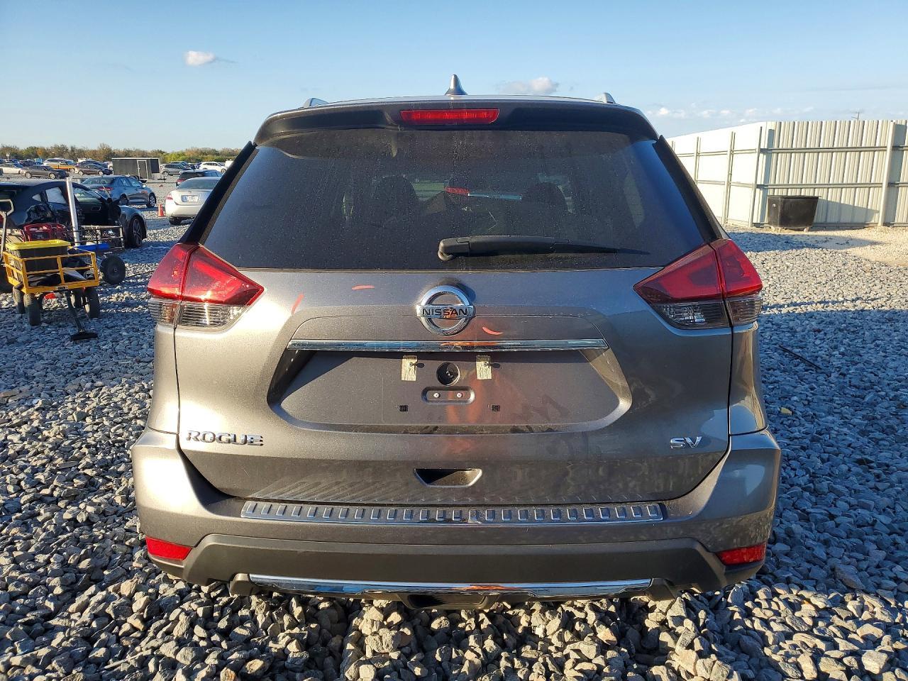 2018 Nissan Rogue S - Фото 6