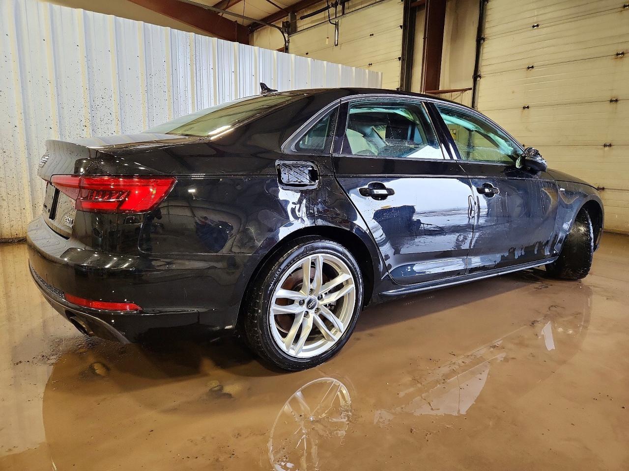 2017 Audi A4 Premium - Фото 3