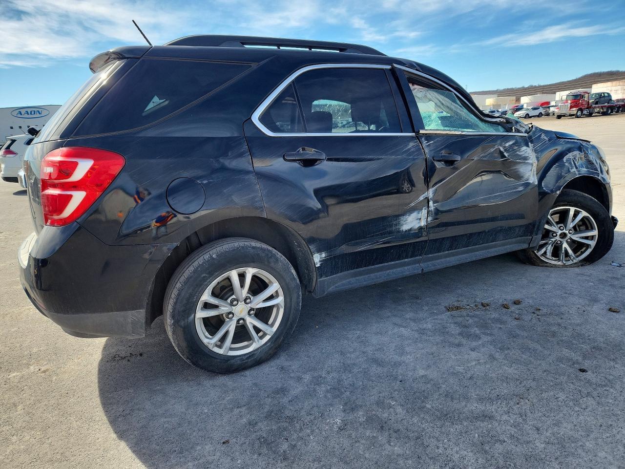 2017 Chevrolet Equinox Lt - Image 3