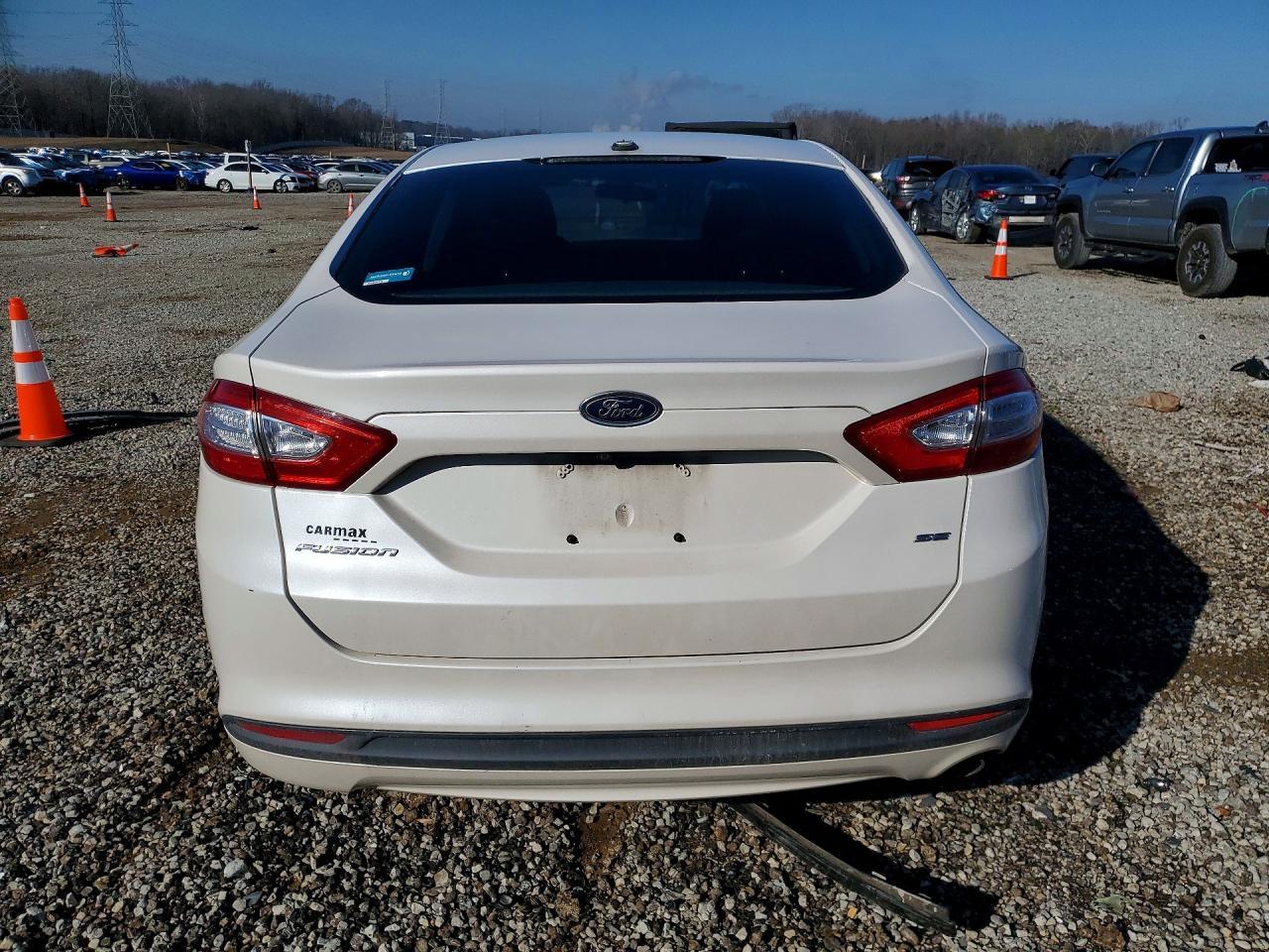 2013 Ford Fusion Se - Image 6