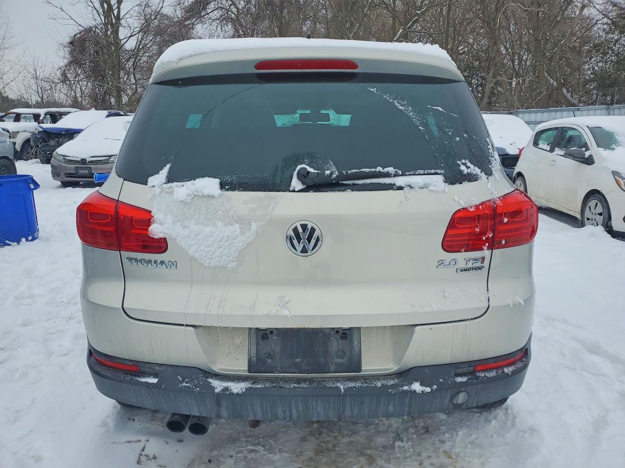 2014 Volkswagen Tiguan S - Image 6