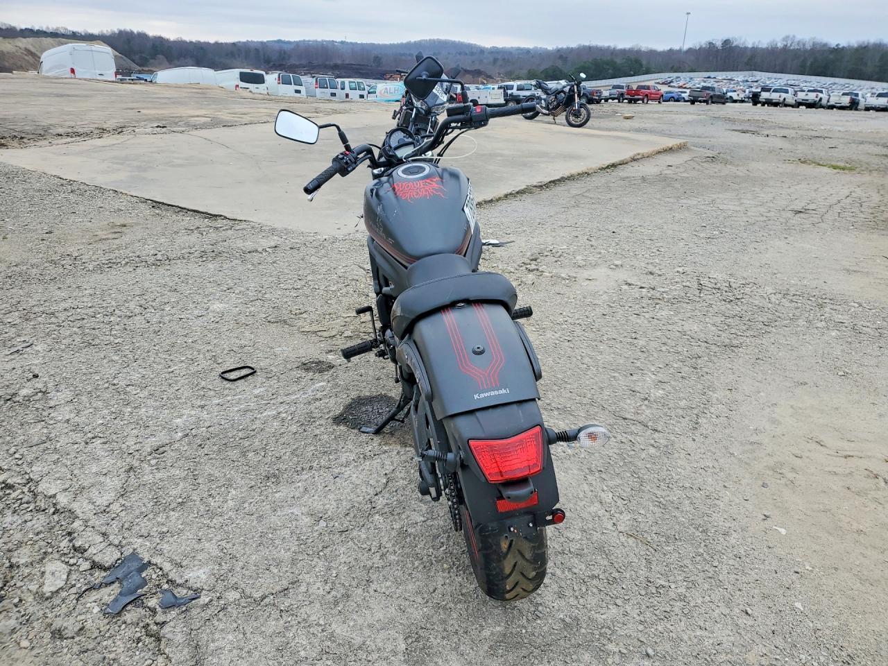 2025 Kawasaki En650 D - Фото 4