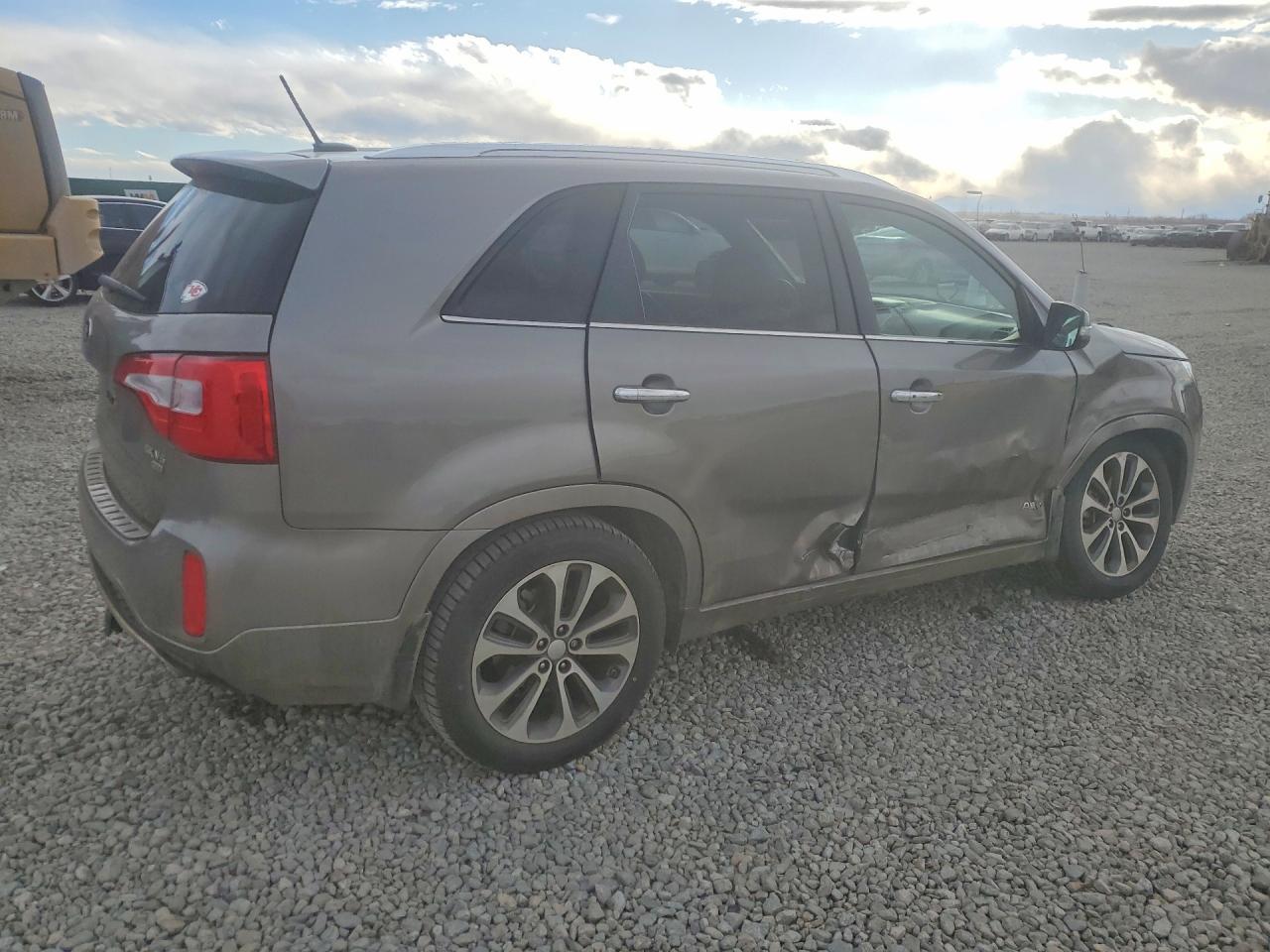 2014 Kia Sorento Sx - Image 3
