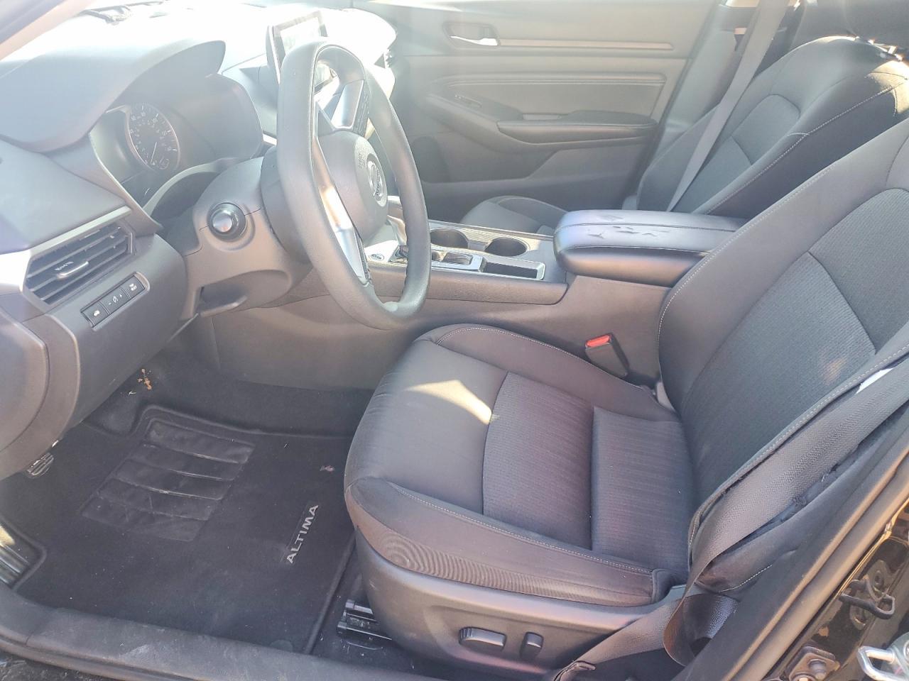 2019 Nissan Altima S - Image 7