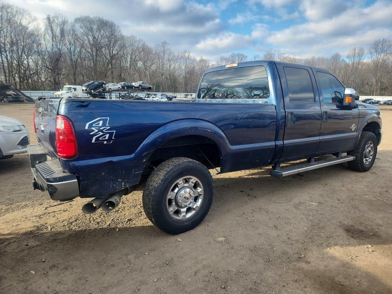 2014 Ford F350 Super Duty - Фото 3