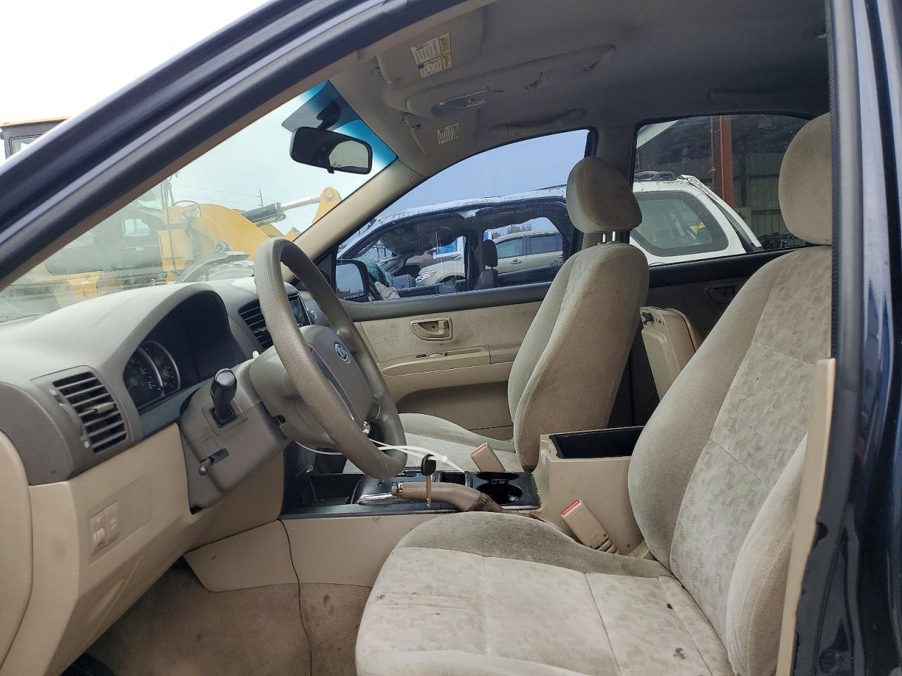 2008 Kia Sorento Base - Фото 7