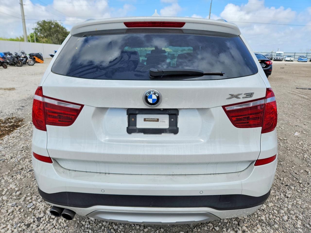 2017 BMW X3 xDrive28I - Фото 6