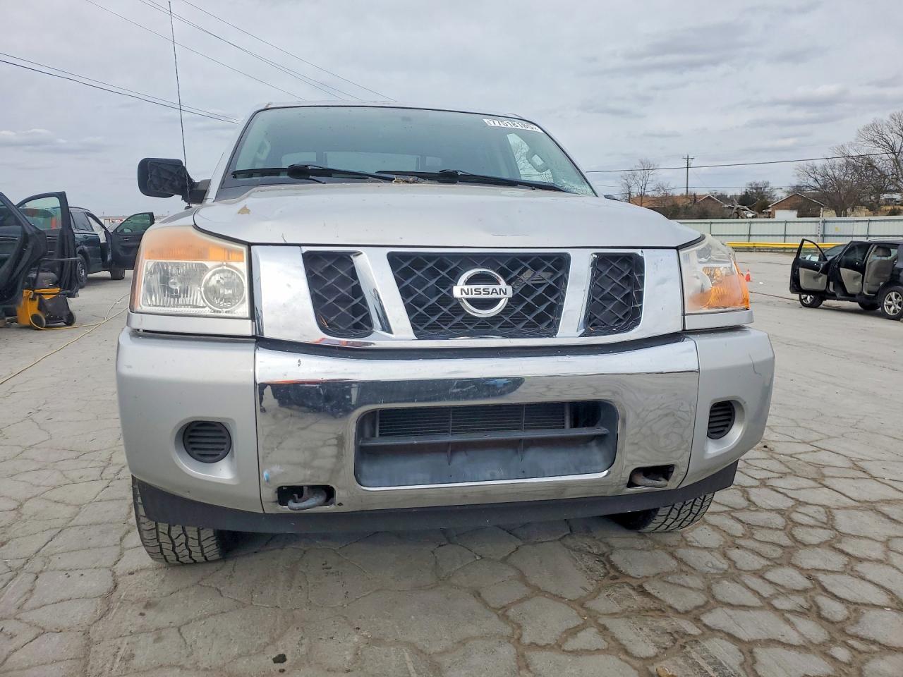 2013 Nissan Titan S - Фото 5