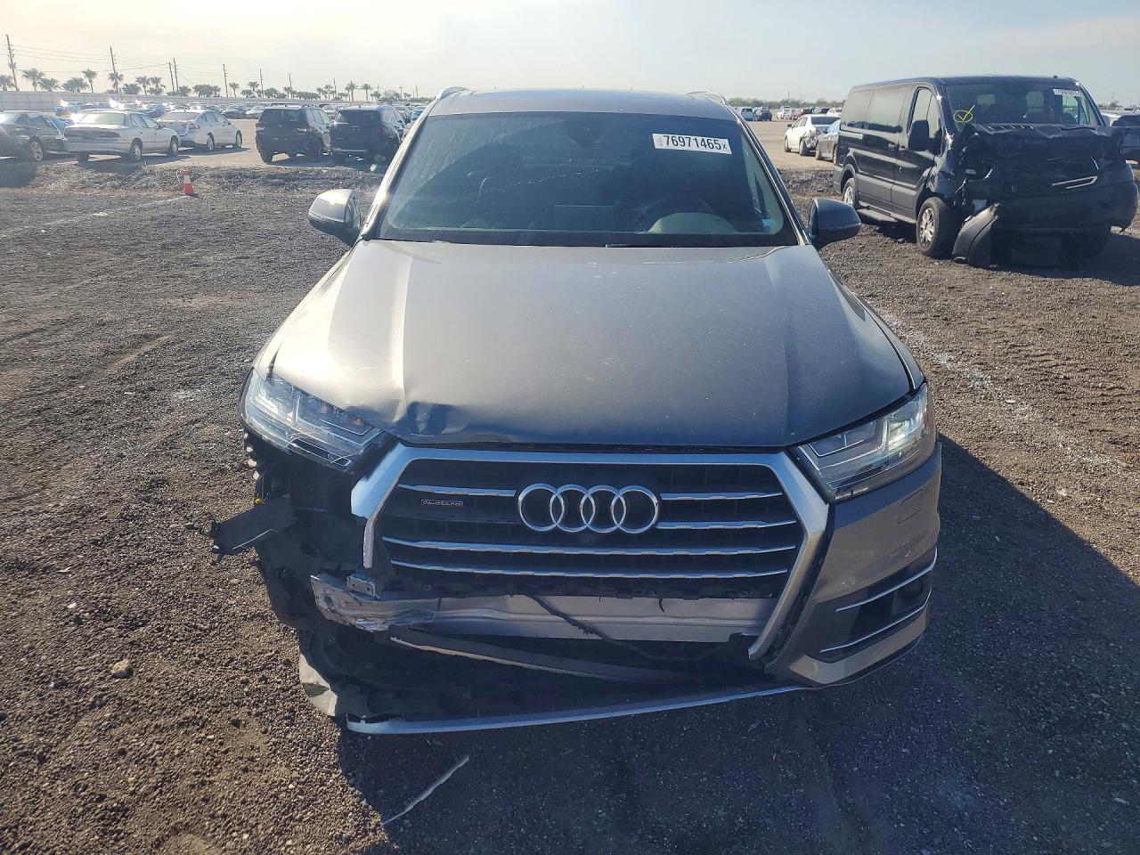 2017 Audi Q7 Premium Plus - Фото 5