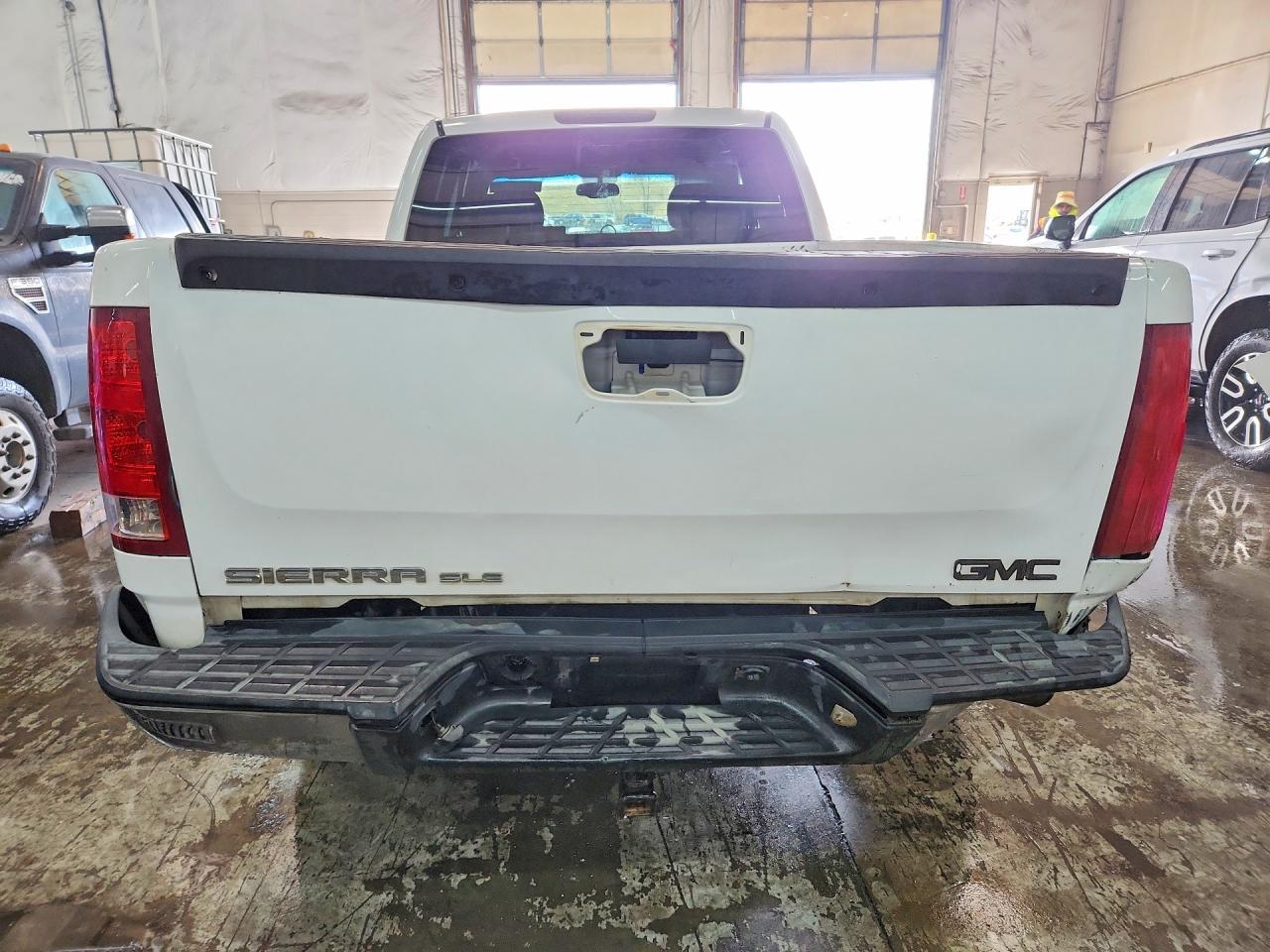 2008 GMC Sierra K1500 - Image 6