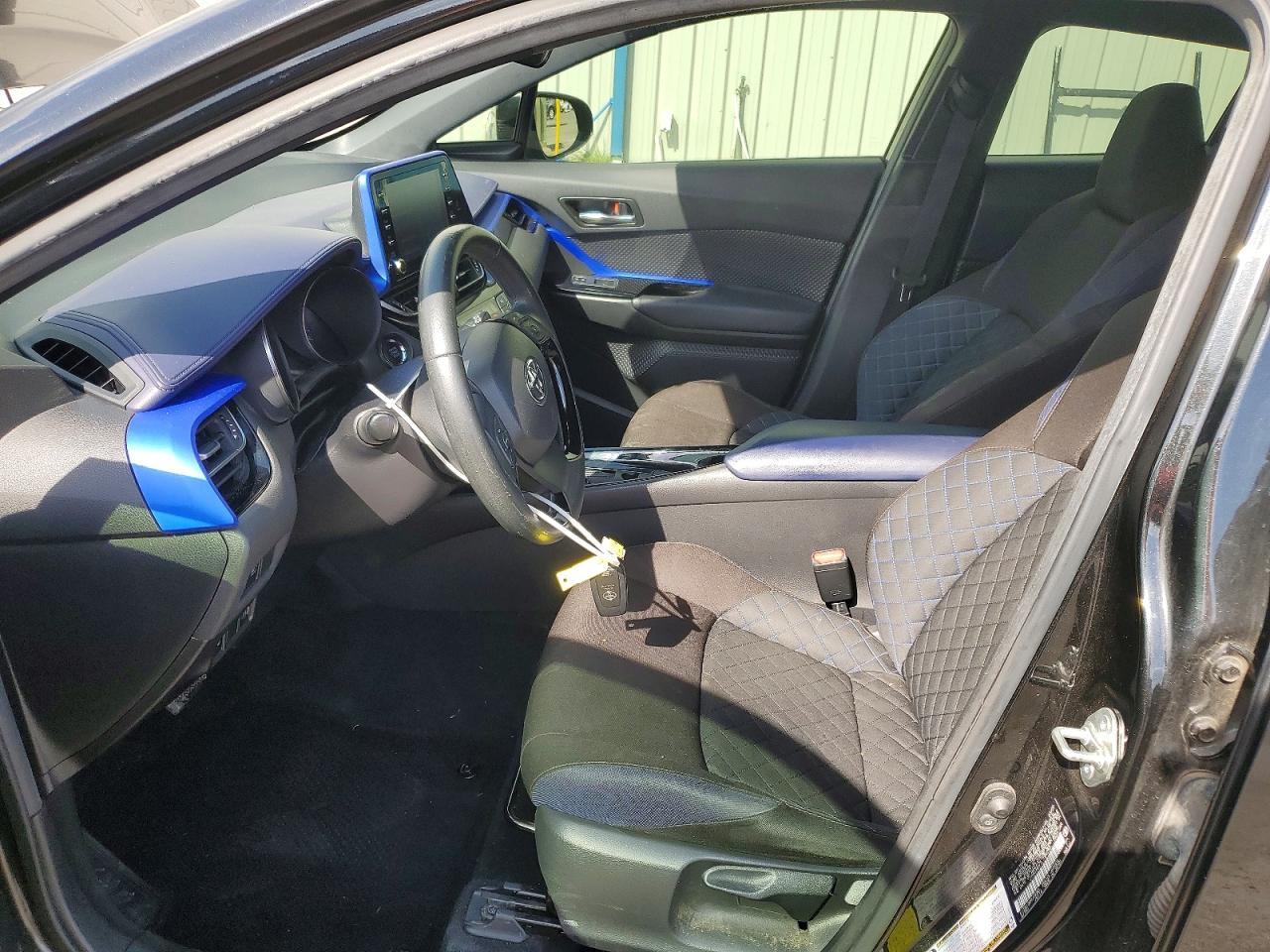 2020 Toyota C-Hr Xle - Фото 7