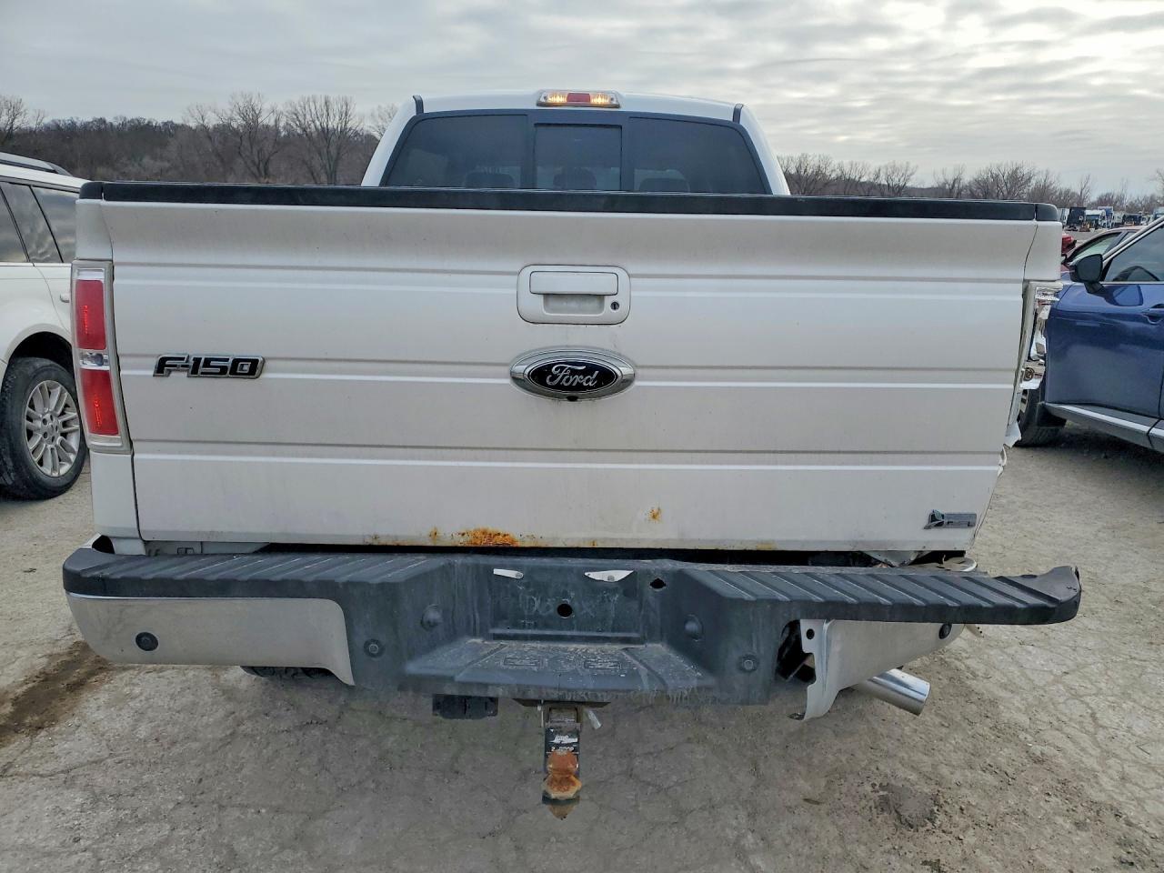 2010 Ford F150 Supercrew - Image 6