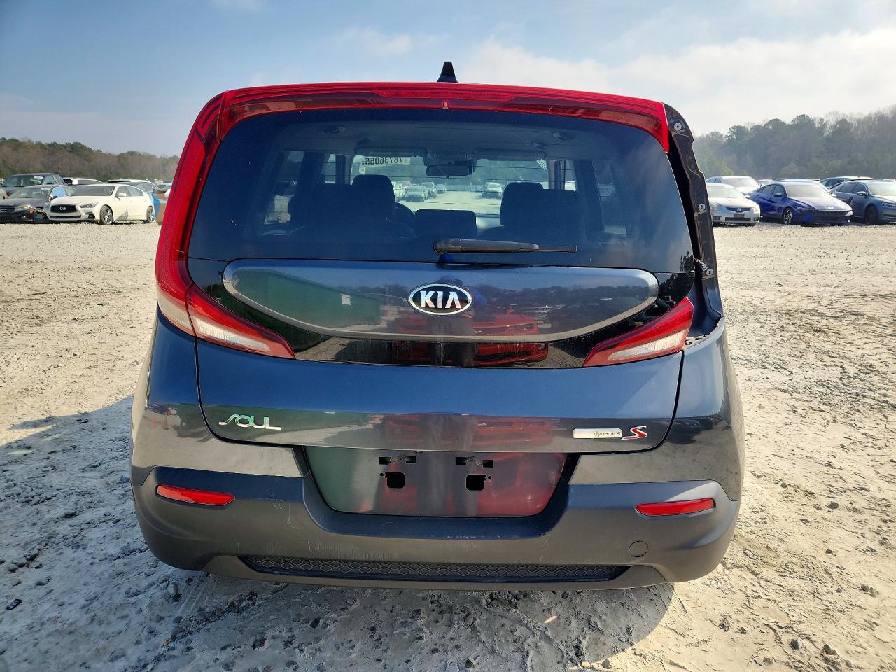 2021 Kia Soul Lx - Image 6