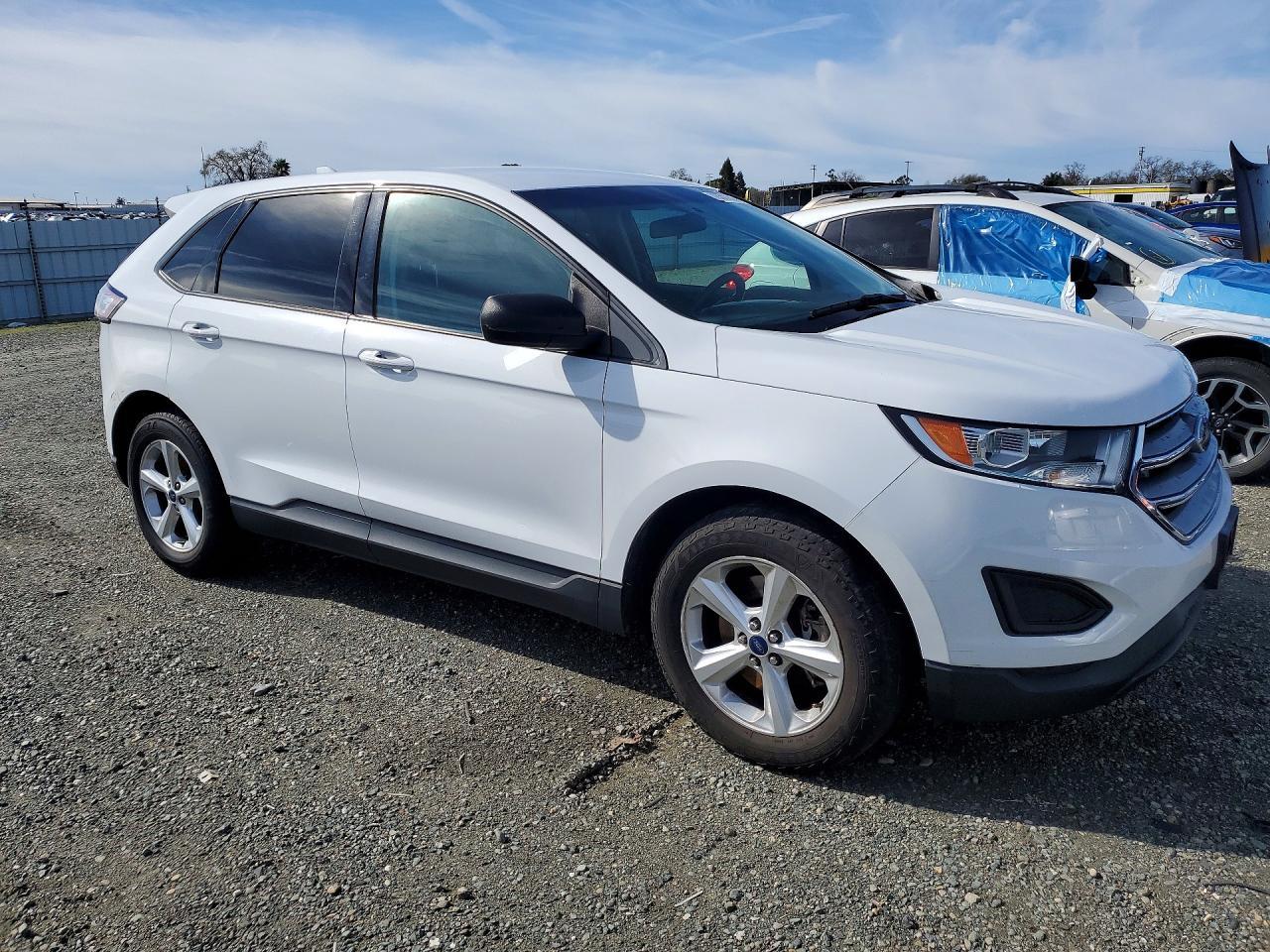 2017 Ford Edge Se - Фото 4