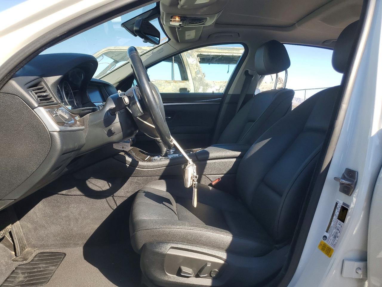 2016 BMW 528 I - Image 7