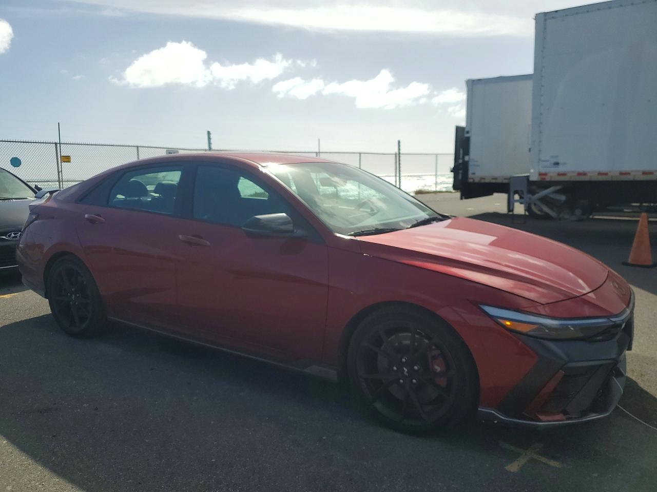 2025 Hyundai Elantra N - Фото 4
