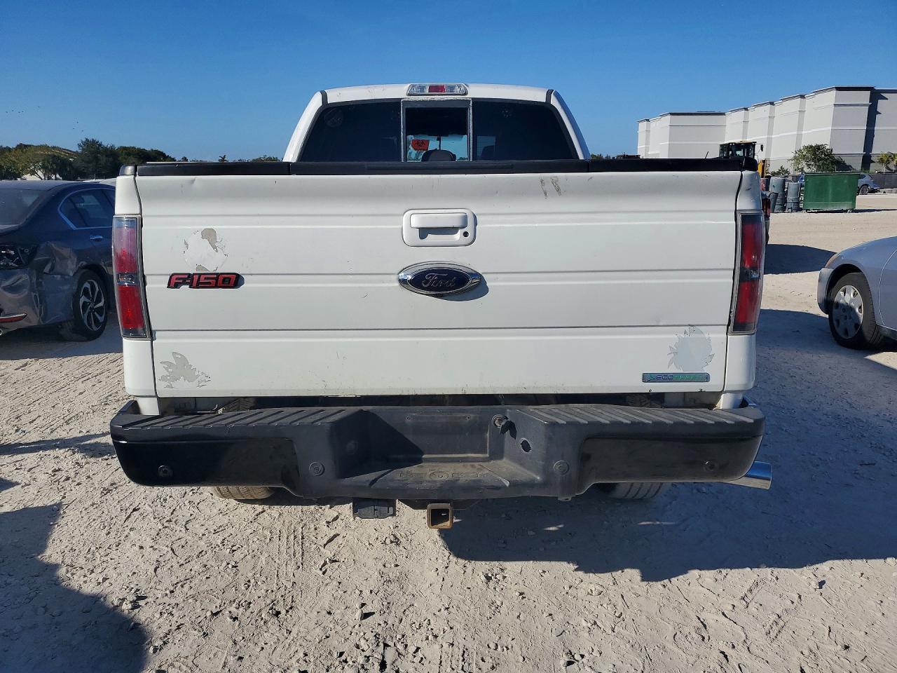 2014 Ford F150 Supercrew - Фото 6