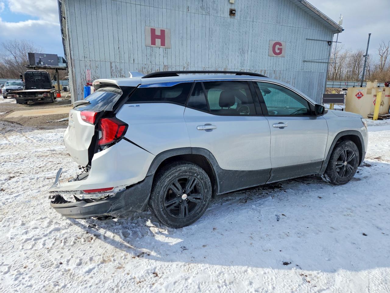 2020 GMC Terrain Sle - Фото 3