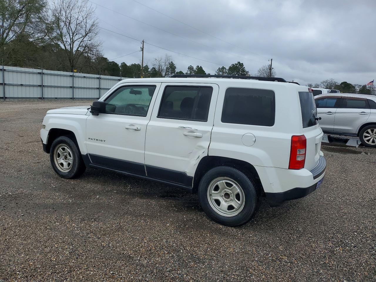 2015 Jeep Patriot Sport - Фото 2