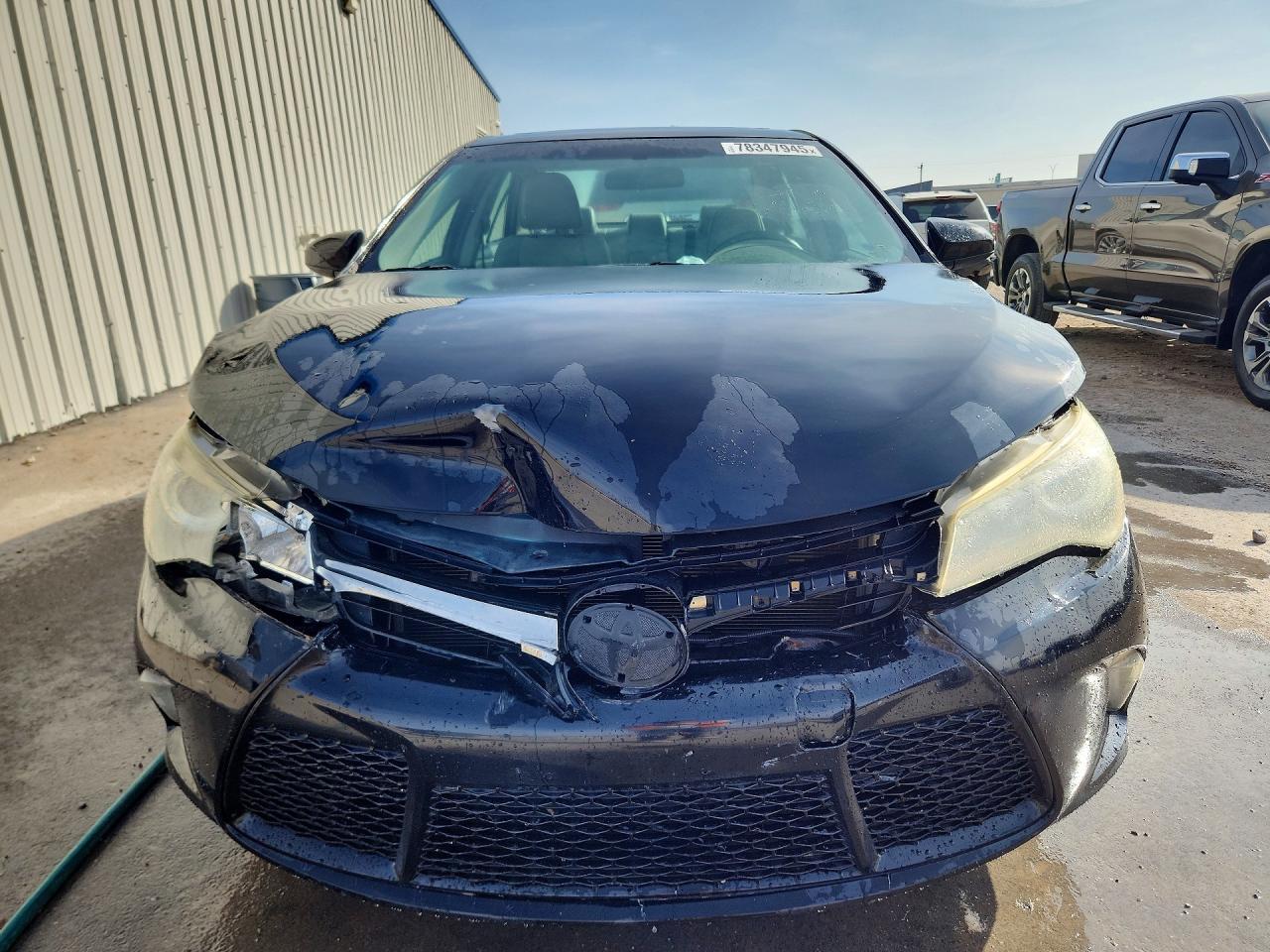 2016 Toyota Camry Le - Фото 5