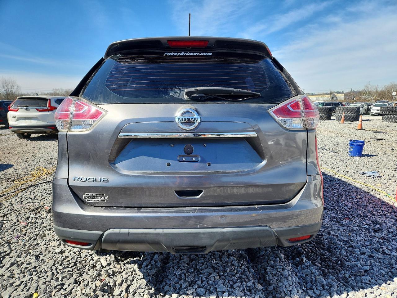 2015 Nissan Rogue S - Фото 6