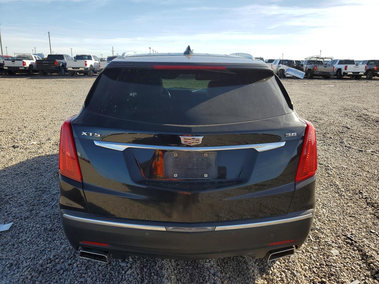 2017 Cadillac Xt5 - Image 6