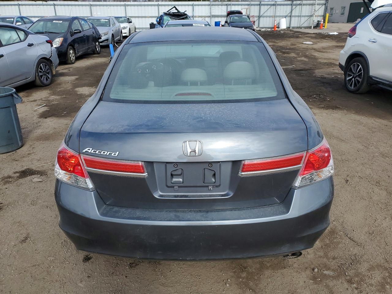 2012 Honda Accord Lx - Фото 6