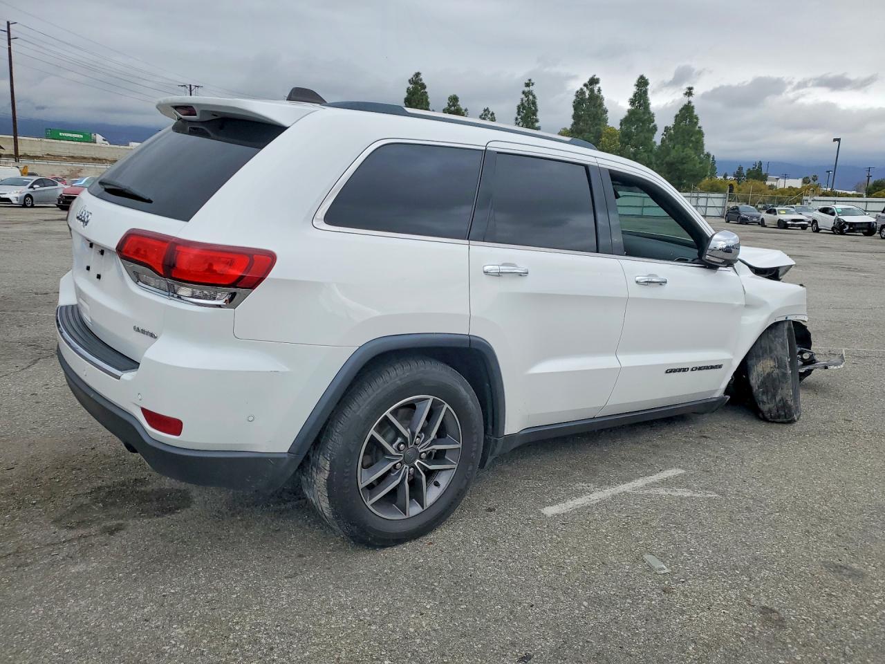 2020 Jeep Grand Cherokee Limited - Фото 3