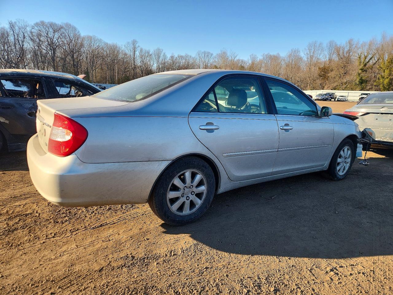 2004 Toyota Camry - Image 3