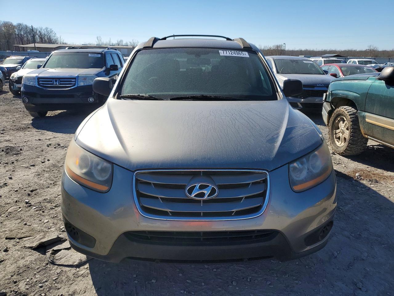 2011 Hyundai Santa Fe - Image 5