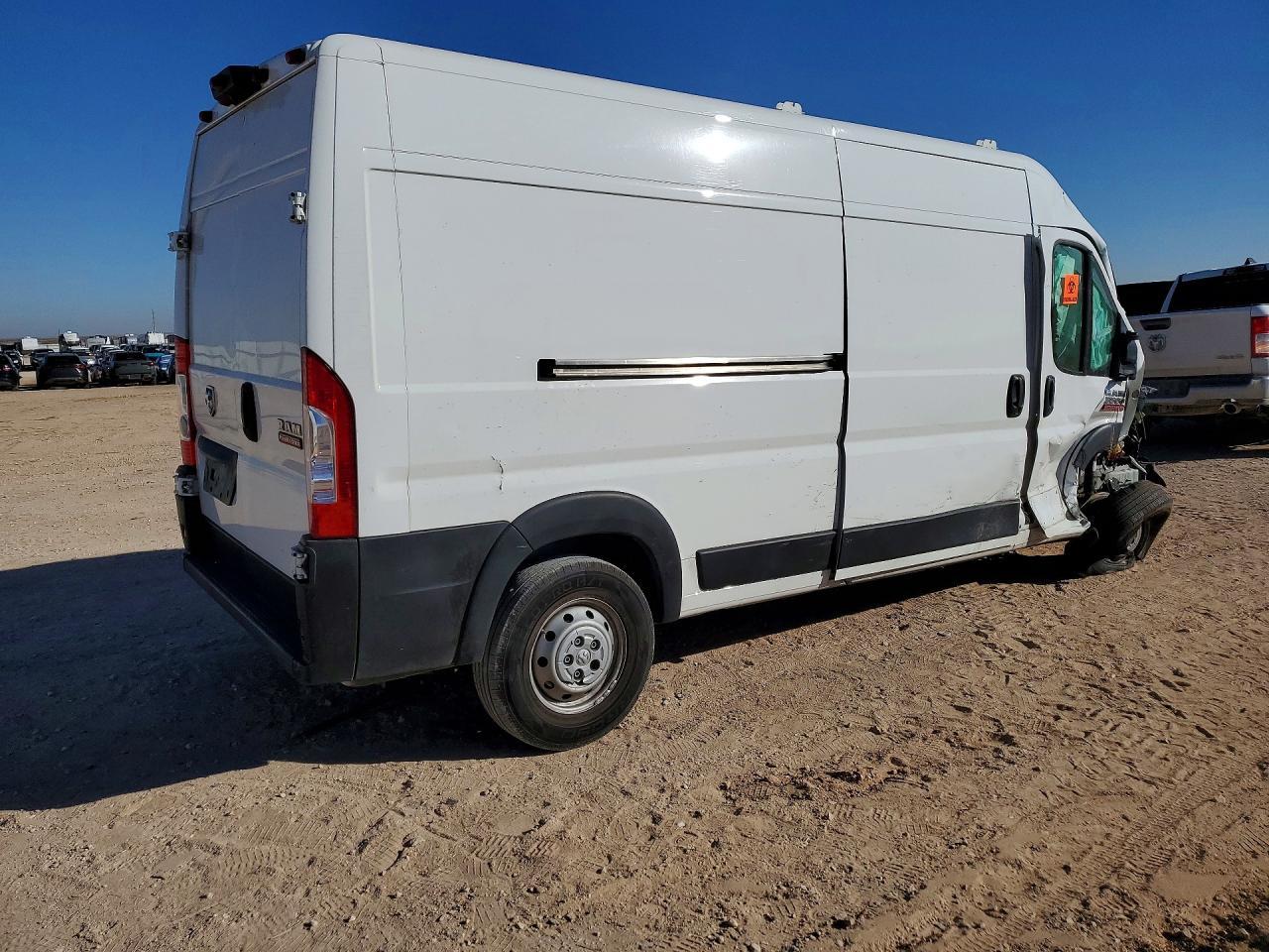 2022 Ram Promaster 3500 Utility / Service Van - Фото 3