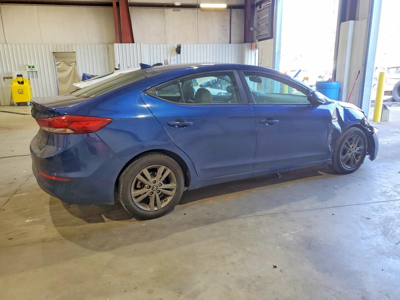 2018 Hyundai Elantra Sel - Фото 3