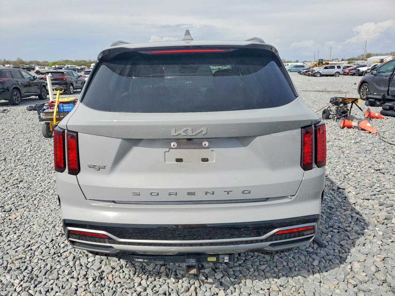 2022 Kia Sorento Ex - Image 6