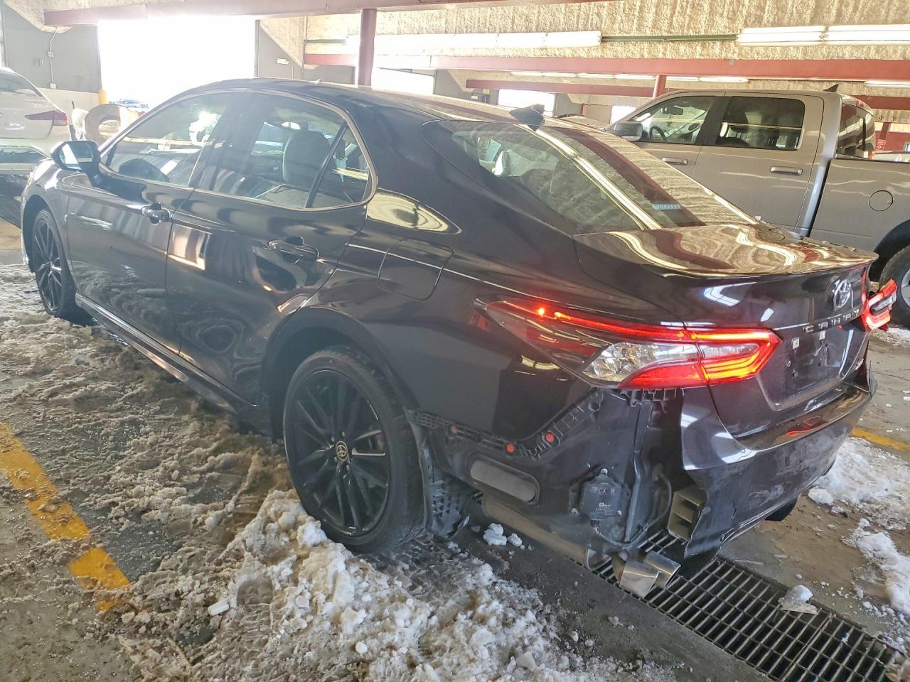2023 Toyota Camry Xse - Фото 2