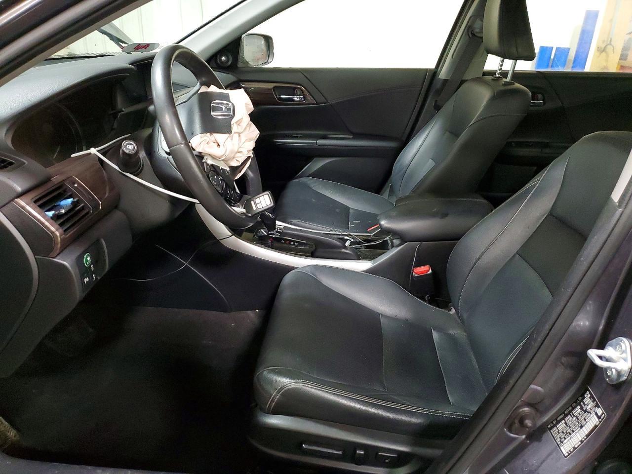 2017 Honda Accord Touring Hybrid - Фото 7