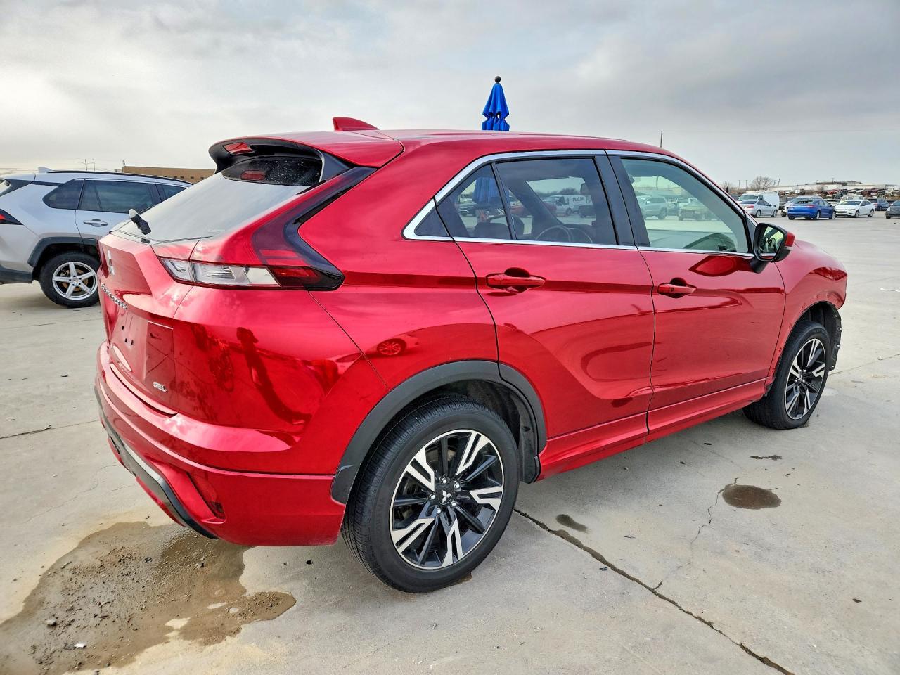2024 Mitsubishi Eclipse Cross Se - Image 3