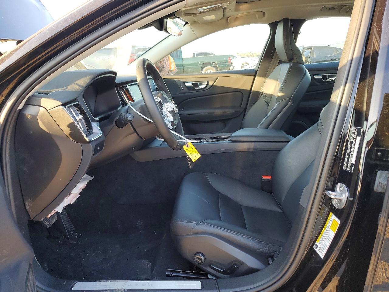 2024 Volvo S60 Core - Фото 7