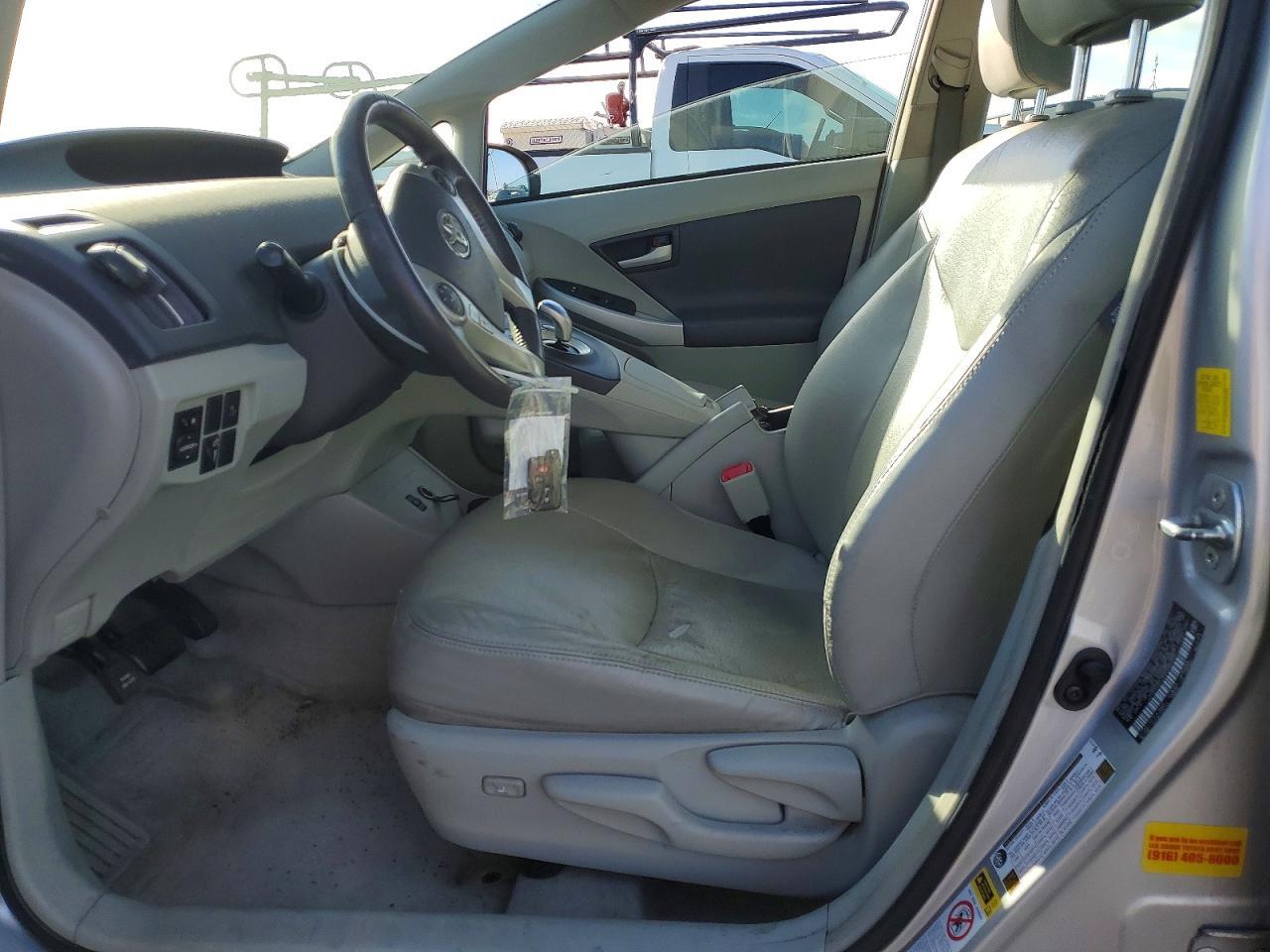2011 Toyota Prius - Фото 7