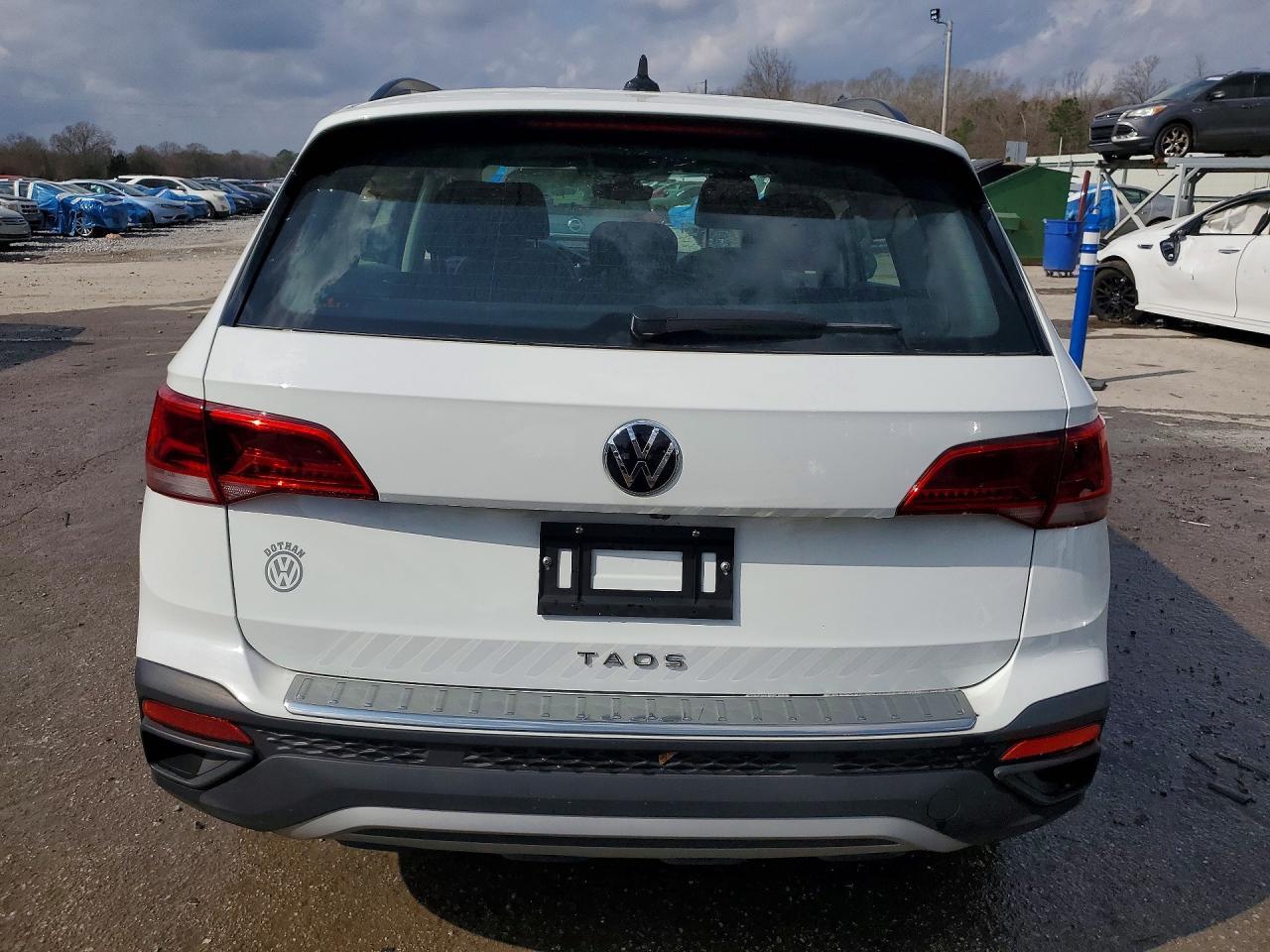 2024 Volkswagen Taos S - Фото 6