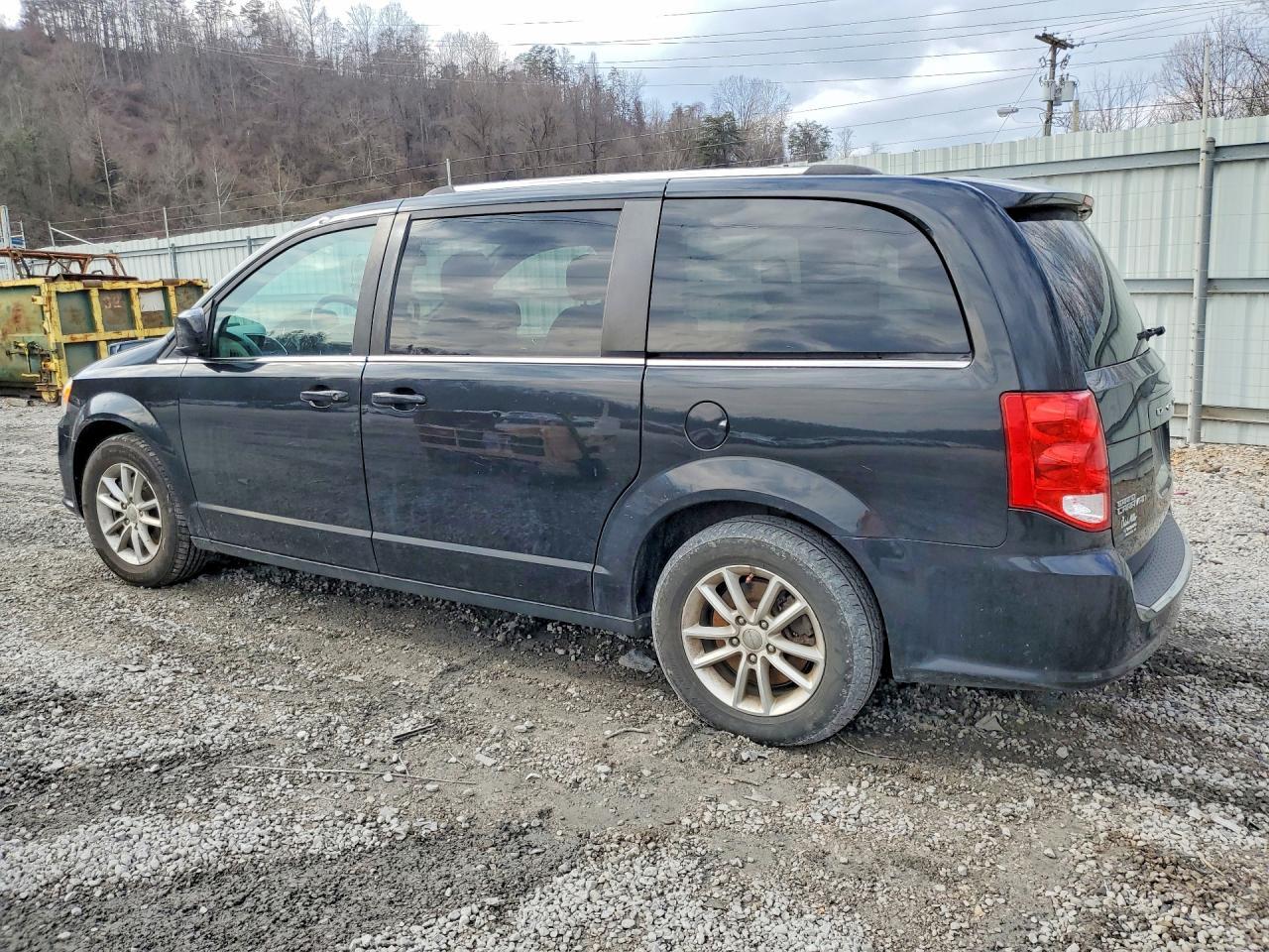 2019 Dodge Grand Caravan Sxt - Фото 2
