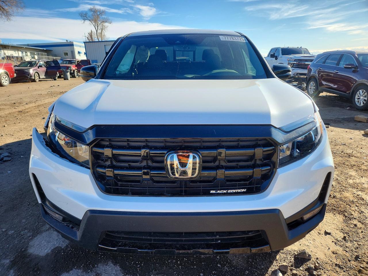 2025 Honda Ridgeline Black Edition - Image 5