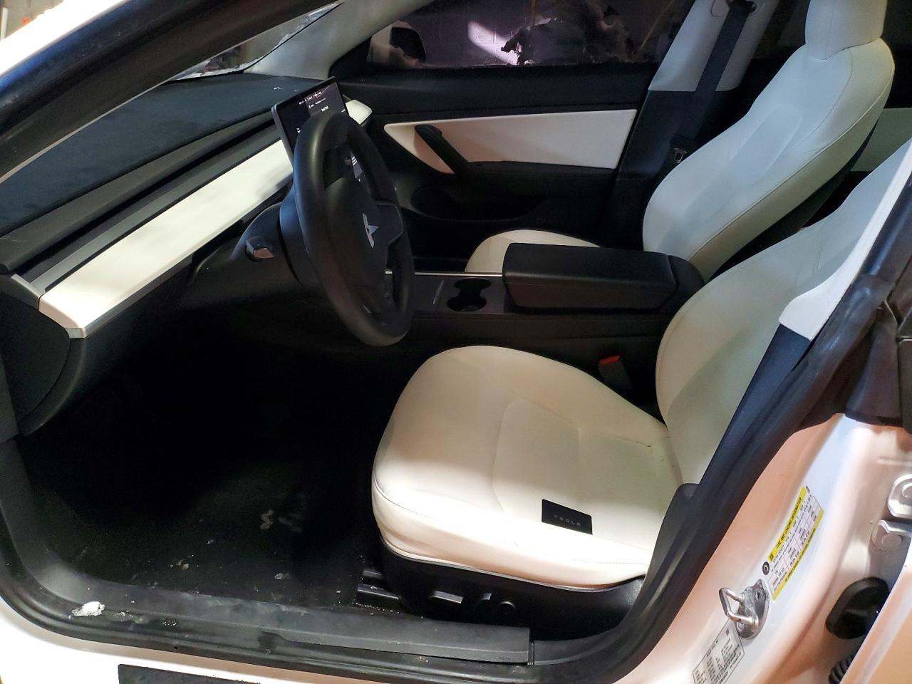 2021 Tesla Model 3 - Фото 7
