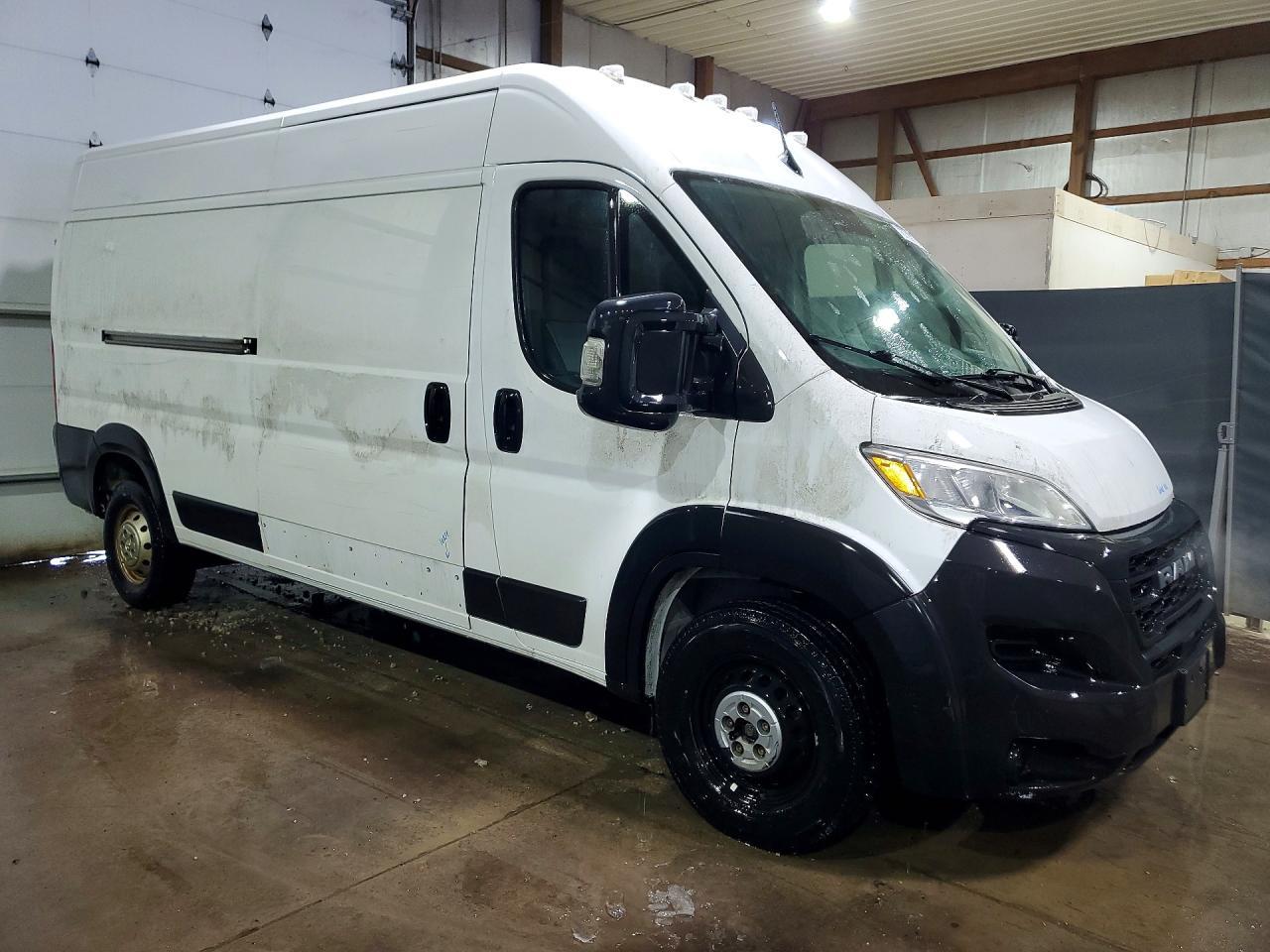 2023 Ram Promaster 2500 Delivery Van - Фото 4