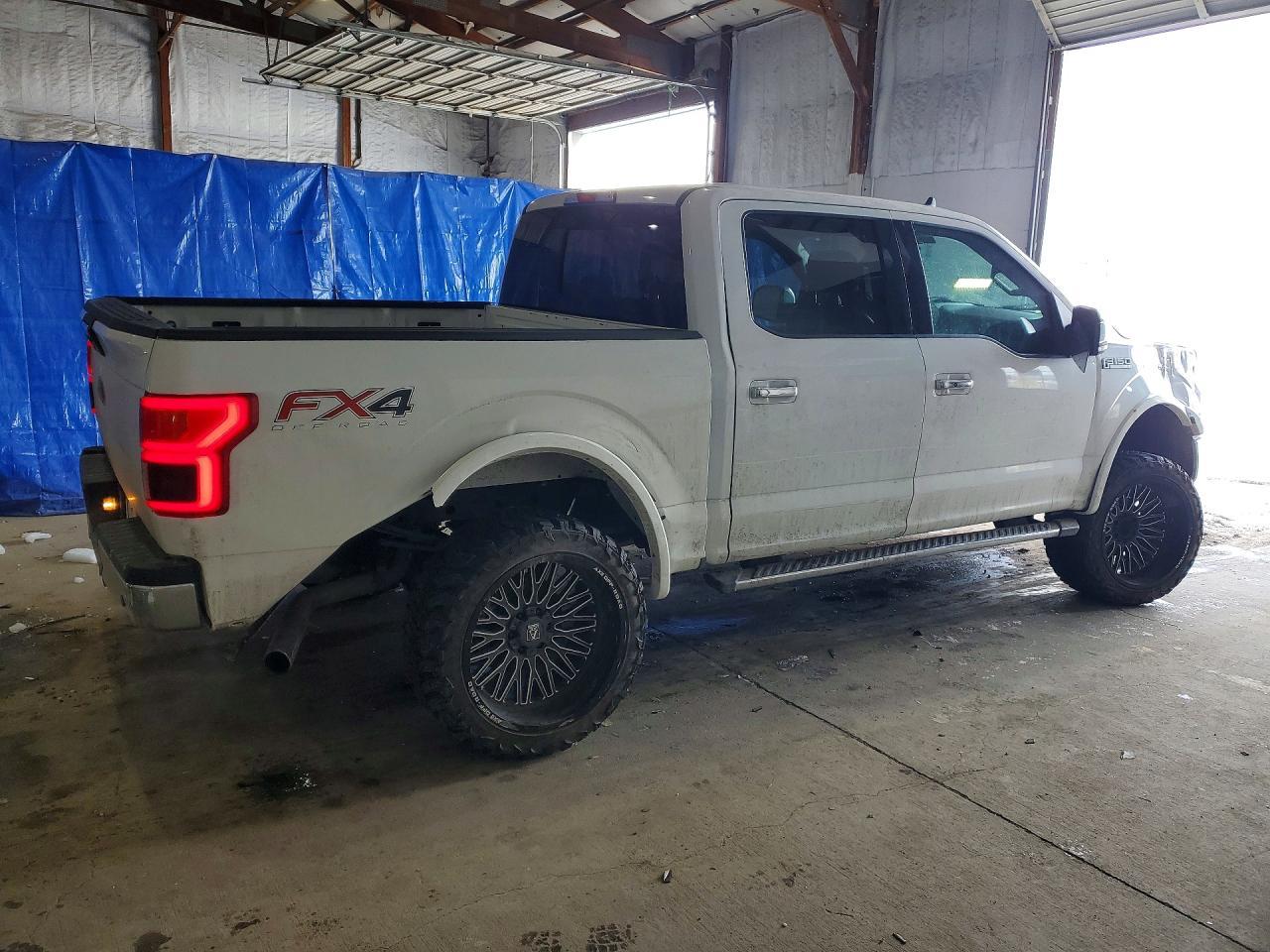 2019 Ford F150 Supercrew - Фото 3