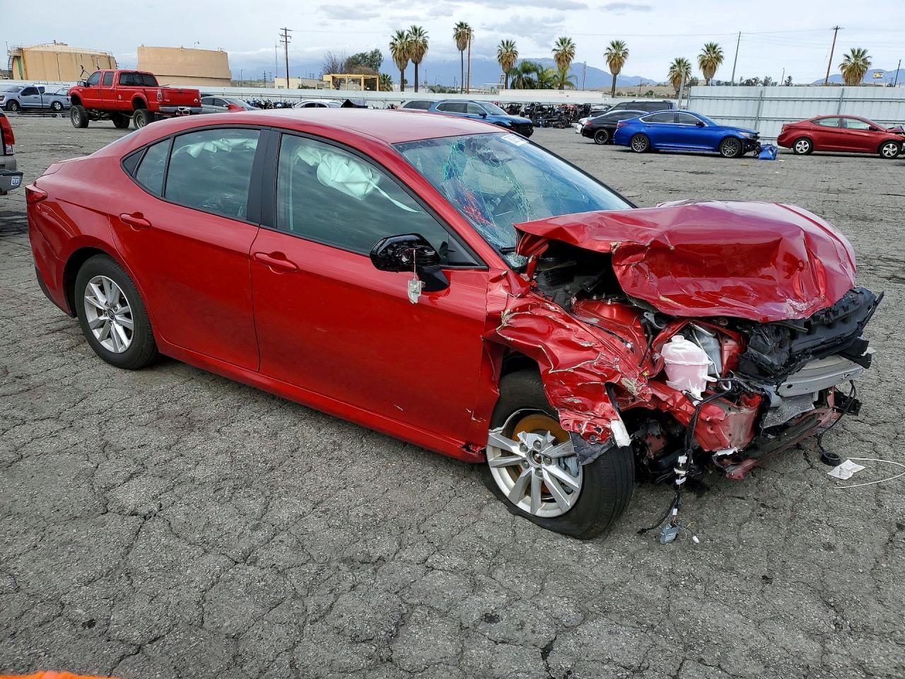 2025 Toyota Camry Le - Фото 4