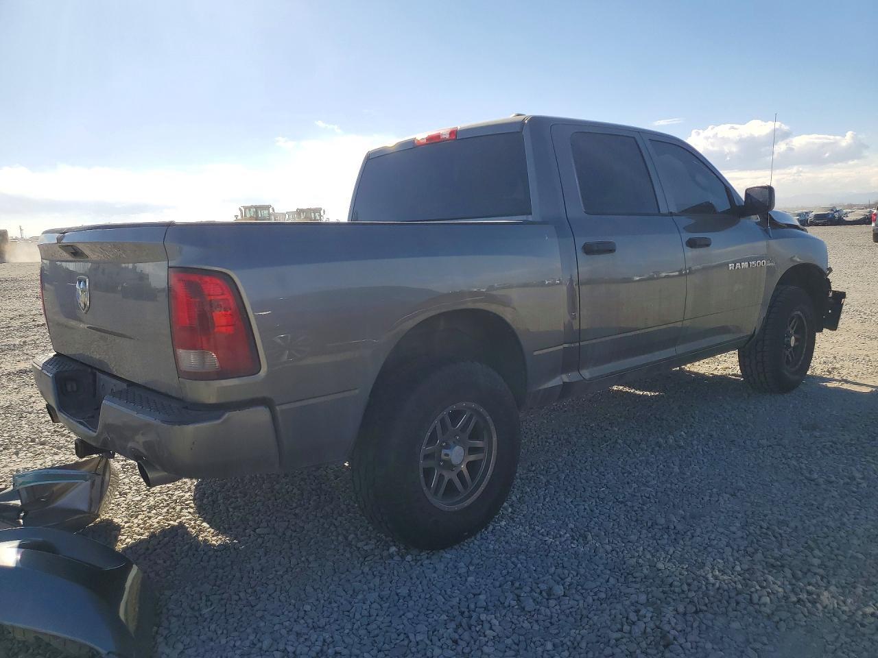 2012 Dodge Ram 1500 St - Фото 3