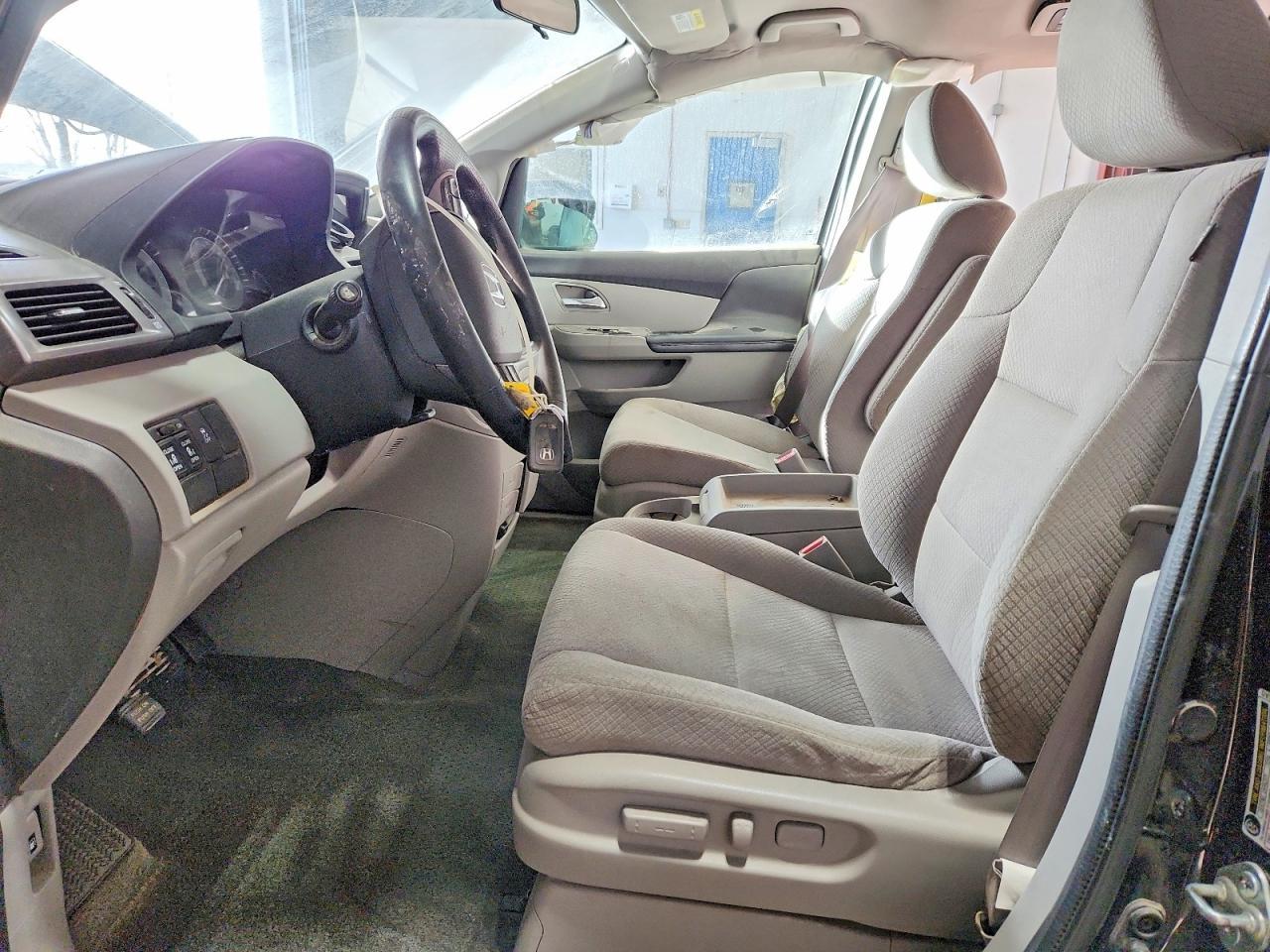2015 Honda Odyssey Ex - Image 7