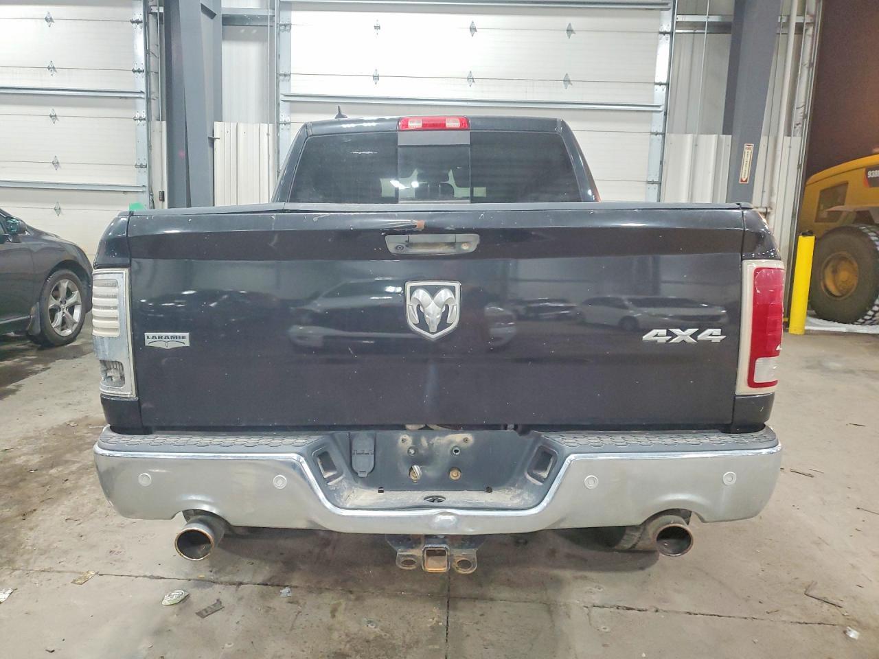 2017 Ram 1500 Laramie - Фото 6